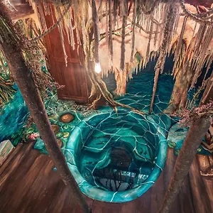 hidden-treehouse-tulum-eco-hotel-party.allrivieramayahotels.com/